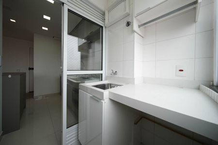 Sala/Cozinha de apartamento para alugar com 2 quartos, 47m² em Cangaiba, São Paulo