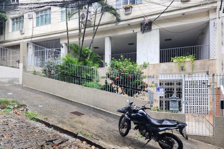 Apartamento para alugar com 65m², 1 quarto e sem vagaFachada 