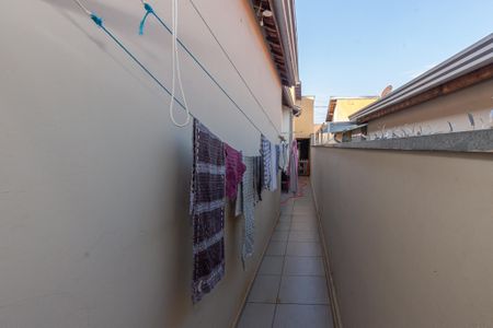 Casa para alugar com 125m², 2 quartos e 2 vagasQuintal