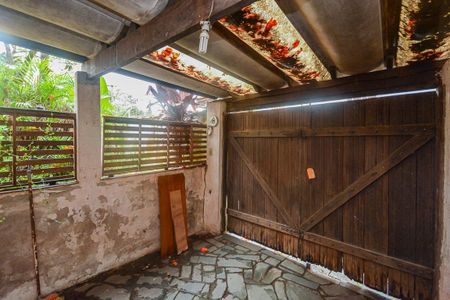 Casa à venda com 202m², 4 quartos e 1 vaga Casa à venda com 202m², 4 quartos e 1 vagaGaragem