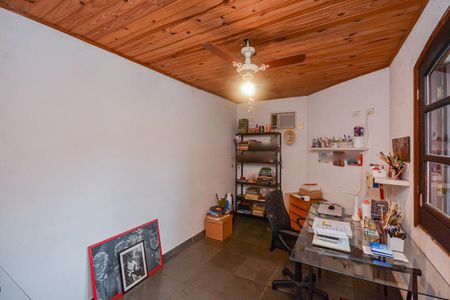 Casa à venda com 202m², 4 quartos e 1 vaga Casa à venda com 202m², 4 quartos e 1 vagaQuarto 4