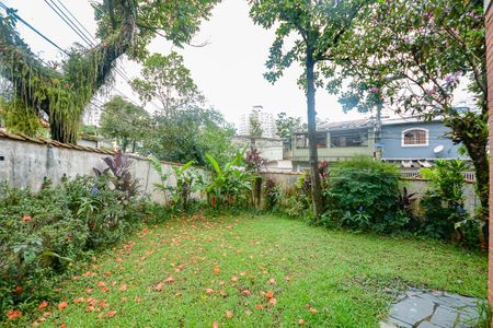 Casa à venda com 202m², 4 quartos e 1 vaga Casa à venda com 202m², 4 quartos e 1 vagaJardim