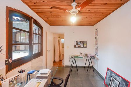 Casa à venda com 202m², 4 quartos e 1 vaga Casa à venda com 202m², 4 quartos e 1 vagaQuarto 4