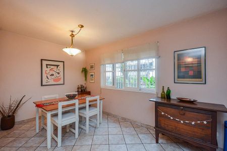 Sala de casa de condomínio à venda com 4 quartos, 202m² em Cidade Ademar, São Paulo