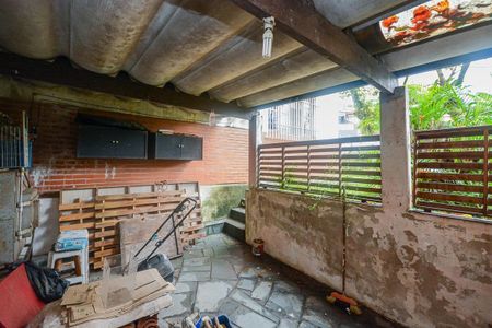 Casa à venda com 202m², 4 quartos e 1 vaga Casa à venda com 202m², 4 quartos e 1 vagaGaragem