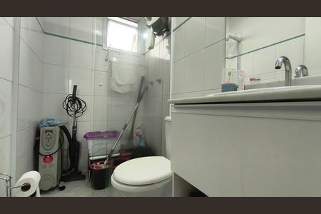 Apartamento à venda com 66m², 3 quartos e 2 vagasBanheiro