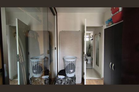 Apartamento à venda com 66m², 3 quartos e 2 vagasCloset da Suíte