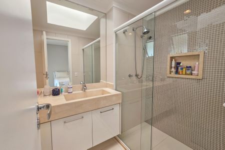 Apartamento para alugar com 271m², 5 quartos e 4 vagasbanheiro da suíte 2