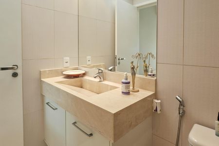 Apartamento para alugar com 271m², 5 quartos e 4 vagasbanheiro da suíte 1