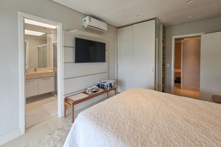 Apartamento para alugar com 271m², 5 quartos e 4 vagasSuíte 2