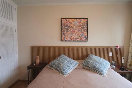 Apartamento para alugar com 144m², 3 quartos e 1 vagaQuarto