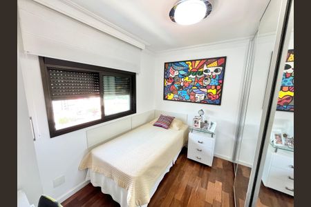 Apartamento à venda com 150m², 4 quartos e 3 vagas Apartamento à venda com 150m², 4 quartos e 3 vagasQuarto 2 - Suíte