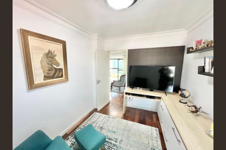 Apartamento à venda com 150m², 4 quartos e 3 vagas Apartamento à venda com 150m², 4 quartos e 3 vagasQuarto 1 - Escritório