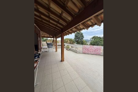 Casa para alugar com 838m², 5 quartos e 12 vagas