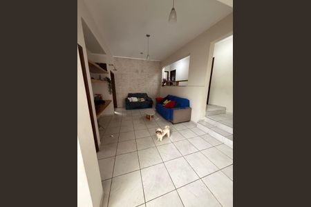 Casa para alugar com 838m², 5 quartos e 12 vagas