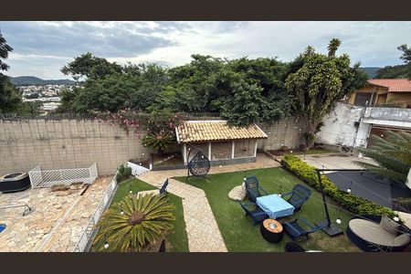 Casa para alugar com 838m², 5 quartos e 12 vagas