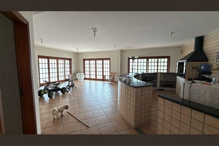 Casa para alugar com 838m², 5 quartos e 12 vagas