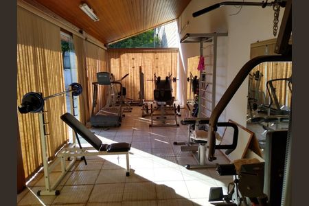 Casa para alugar com 838m², 5 quartos e 12 vagas