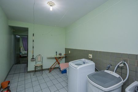 Casa à venda com 97m², 3 quartos e 1 vaga