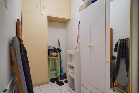 Apartamento à venda com 110m², 3 quartos e sem vagaQuarto de serviço 
