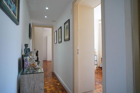 Apartamento à venda com 110m², 3 quartos e sem vagaCorredor 