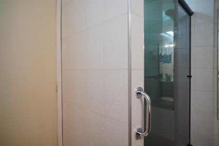 Apartamento à venda com 110m², 3 quartos e sem vagaBanheiro 