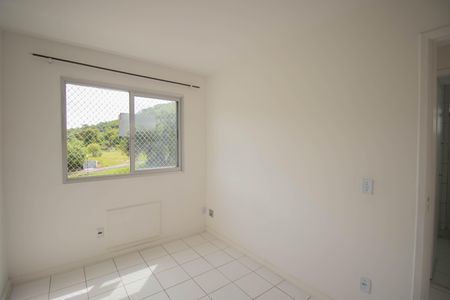 Quarto 1 de apartamento para alugar com 2 quartos, 50m² em Rio do Ouro, São Gonçalo