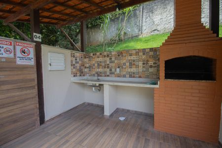 Apartamento para alugar com 50m², 2 quartos e 1 vaga Apartamento para alugar com 50m², 2 quartos e 1 vagaÁrea comum - Churrasqueira