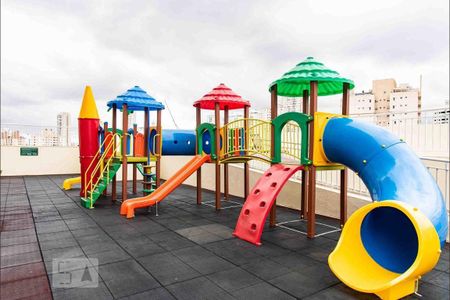 Apartamento para alugar com 75m², 3 quartos e 1 vagaPlayground