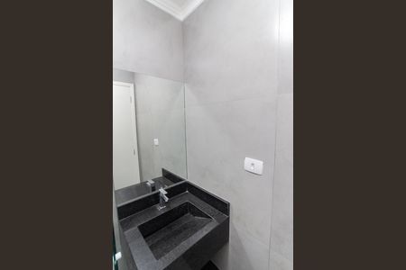 Banheiro de apartamento para alugar com 1 quarto, 40m² em Vila Maria, São Paulo