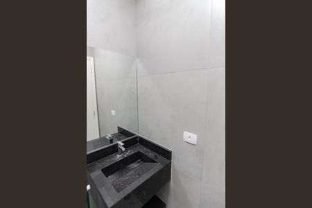 Banheiro de apartamento para alugar com 1 quarto, 40m² em Vila Maria, São Paulo