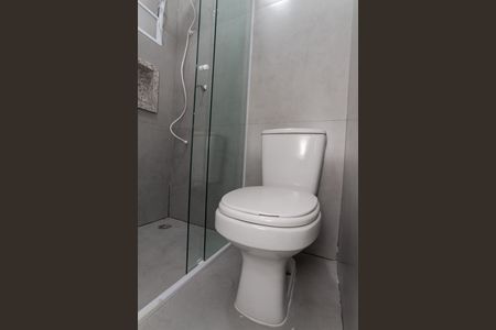 Banheiro de apartamento para alugar com 1 quarto, 40m² em Vila Maria, São Paulo
