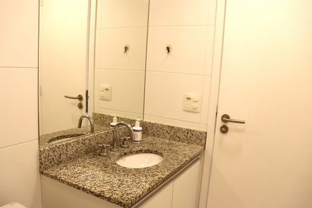 Apartamento à venda com 38m², 1 quarto e 1 vagaBanheiro