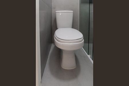 Banheiro de apartamento para alugar com 1 quarto, 40m² em Vila Maria, São Paulo