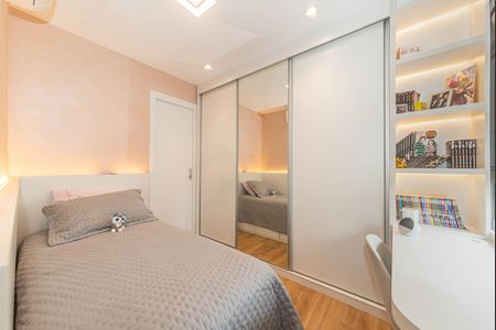 Apartamento à venda com 76m², 2 quartos e 1 vagaSuite 1