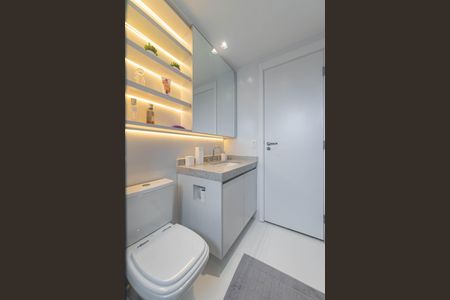 Apartamento à venda com 76m², 2 quartos e 1 vagaBanheiro da Suíte 1