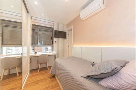 Apartamento à venda com 76m², 2 quartos e 1 vagaSuite 1