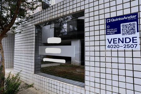 Apartamento à venda com 67m², 3 quartos e 2 vagasFachada com Plaquinha
