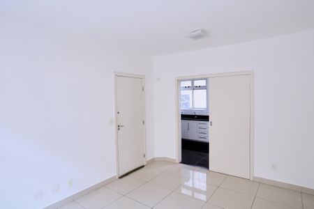 Apartamento à venda com 67m², 3 quartos e 2 vagasSala