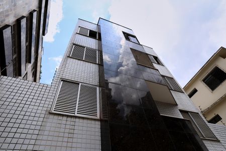 Apartamento à venda com 67m², 3 quartos e 2 vagasFachada