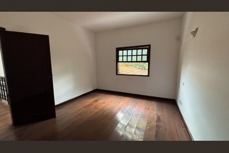 Casa para alugar com 450m², 5 quartos e 6 vagasSuíte 1