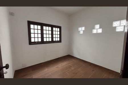 Casa para alugar com 450m², 5 quartos e 6 vagasQuarto 1