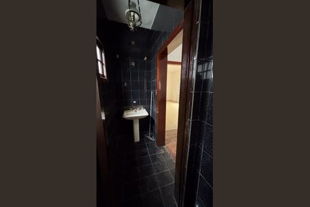 Casa para alugar com 450m², 5 quartos e 6 vagasLavabo