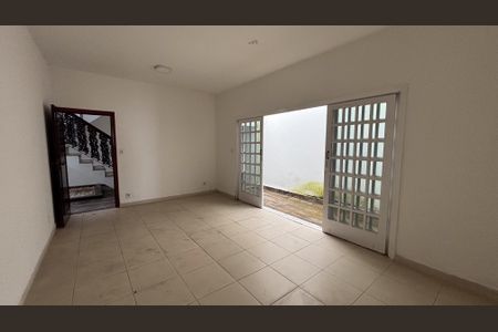 Casa para alugar com 450m², 5 quartos e 6 vagasSala 2