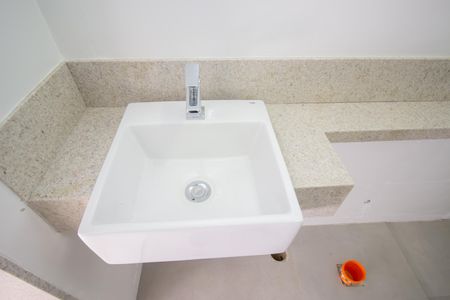 Casa à venda com 360m², 2 quartos e 1 vagaBanheiro da Suíte