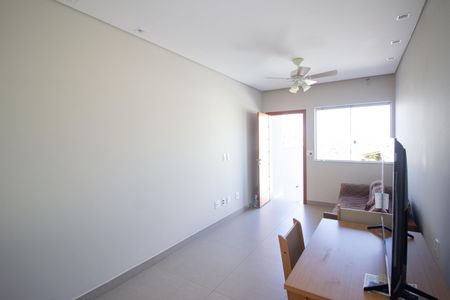 Sala de casa à venda com 2 quartos, 360m² em Parque Xangri-lá, Contagem