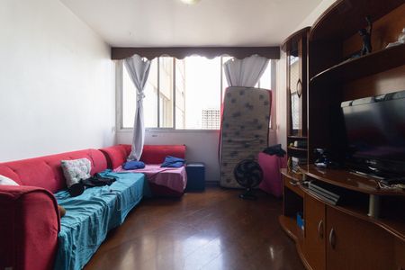 Apartamento à venda com 74m², 2 quartos e 1 vagaSala