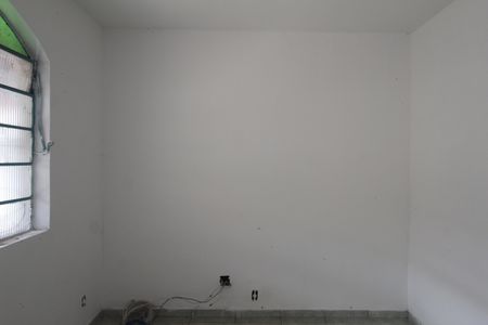 Casa de condomínio à venda com 65m², 2 quartos e 2 vagasSala