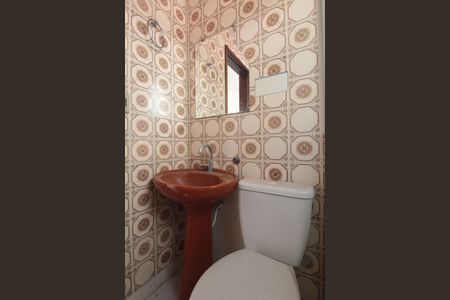 Casa de condomínio à venda com 65m², 2 quartos e 2 vagasBanheiro da Suite