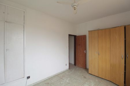 Casa de condomínio à venda com 65m², 2 quartos e 2 vagasQuarto